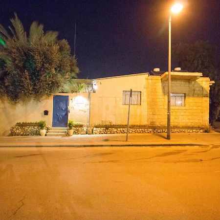 Eshel Mansion - Boutique Suites Beersheba Exterior photo