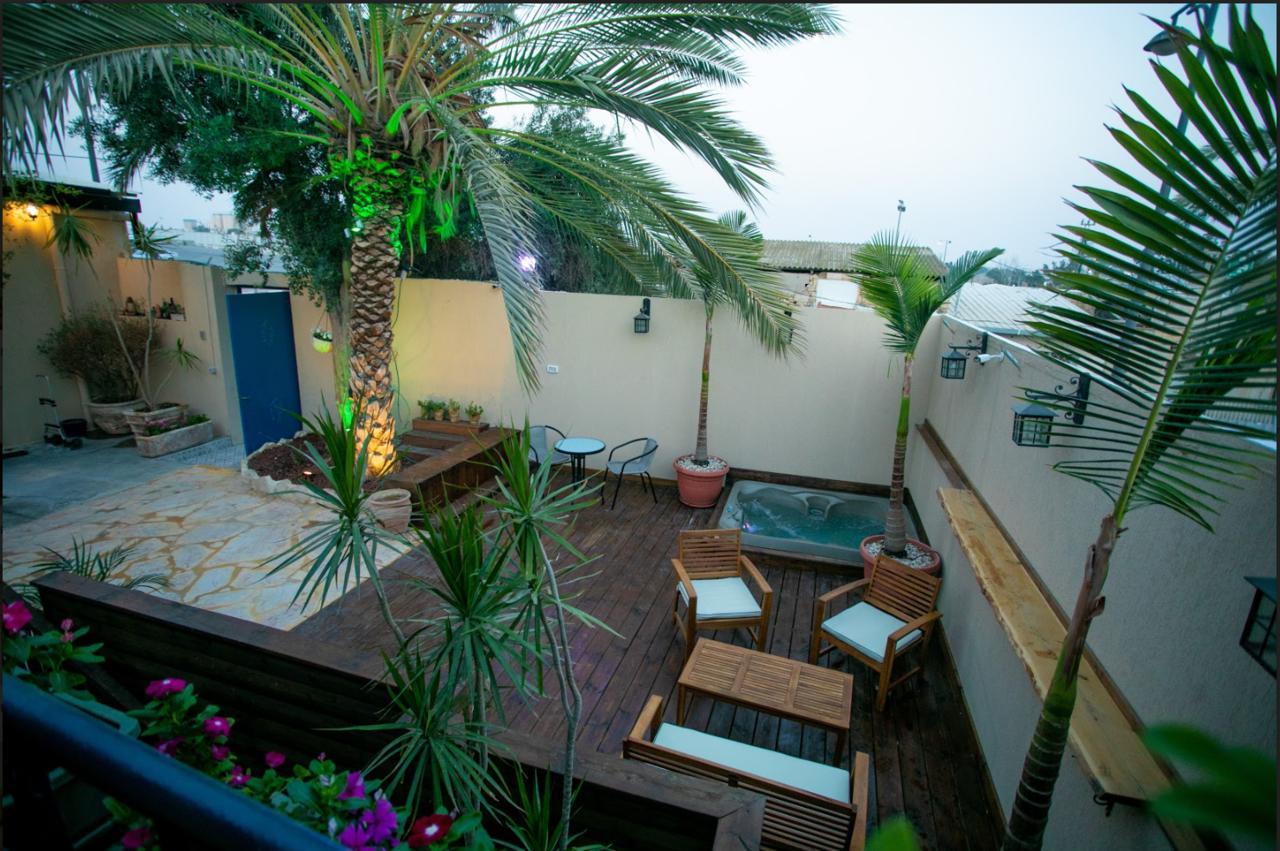 Eshel Mansion - Boutique Suites Beersheba Exterior photo